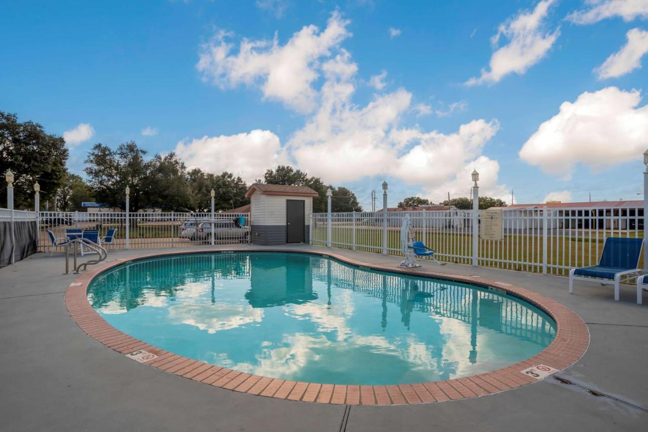 Best Western Ville Platte Esterno foto