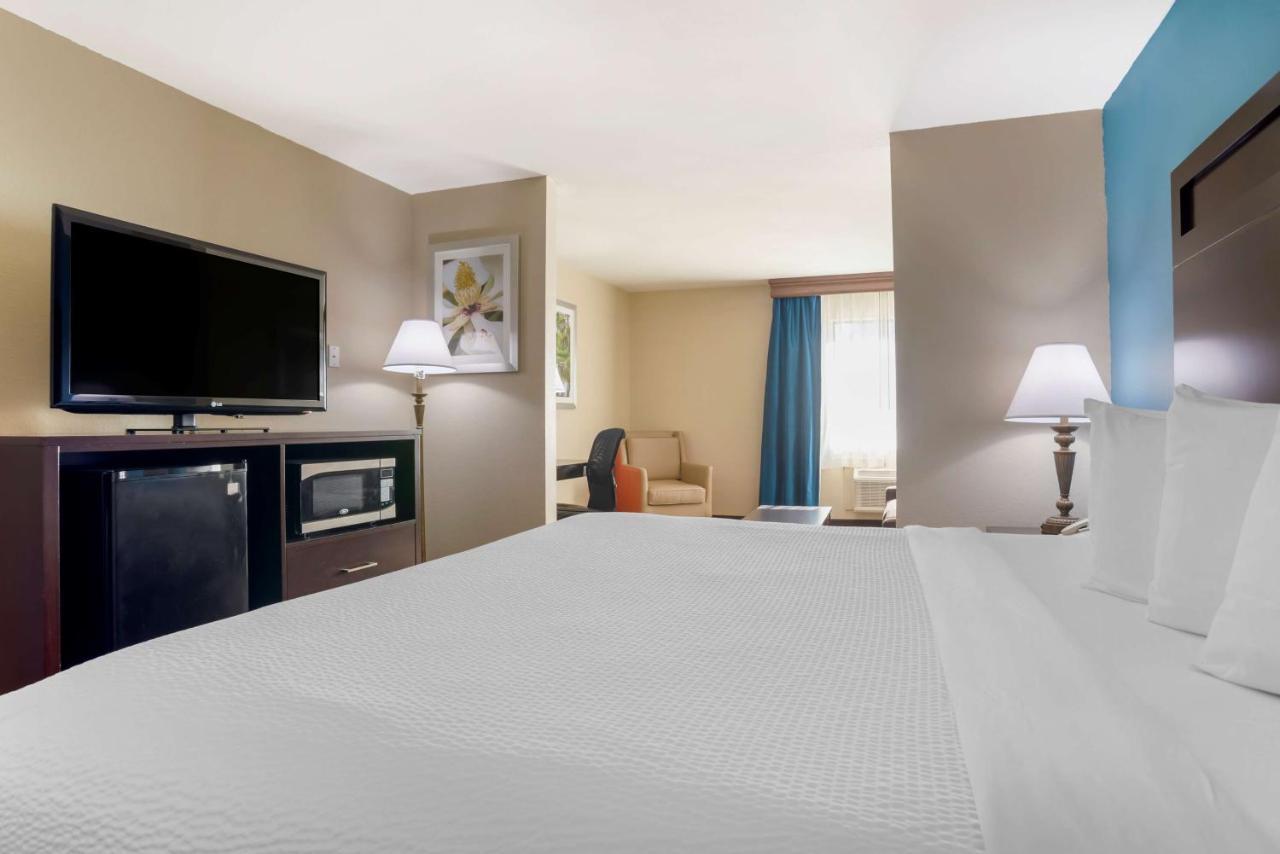 Best Western Ville Platte Esterno foto