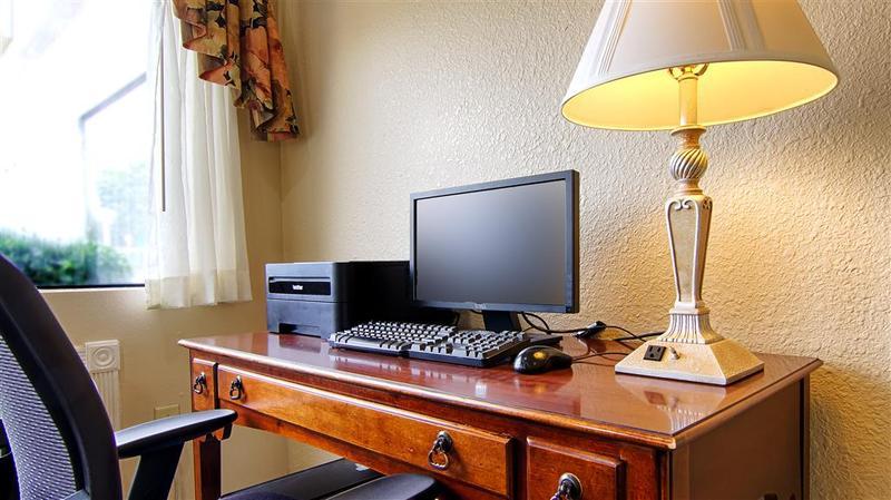 Best Western Ville Platte Esterno foto