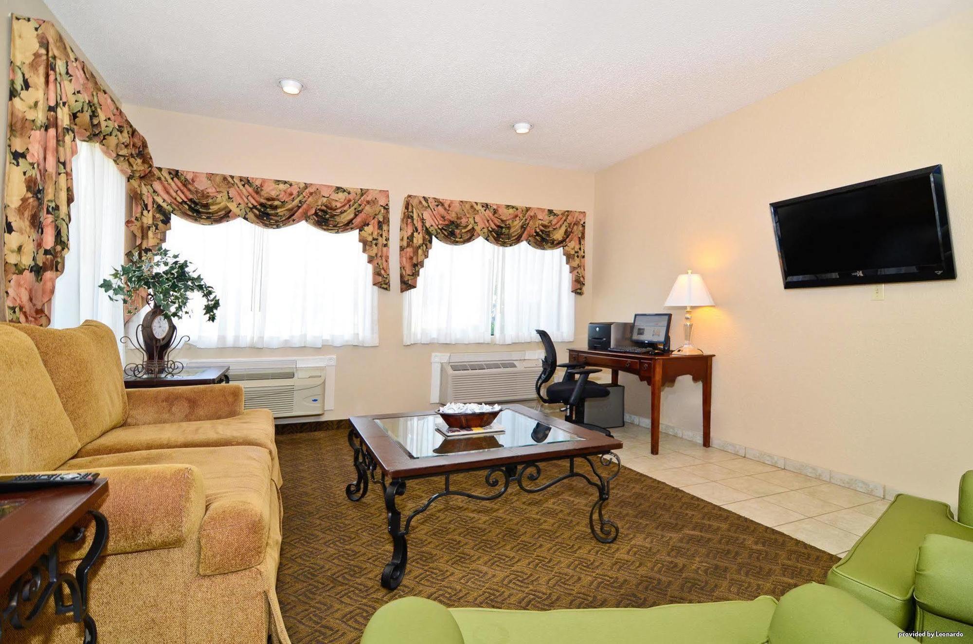 Best Western Ville Platte Esterno foto