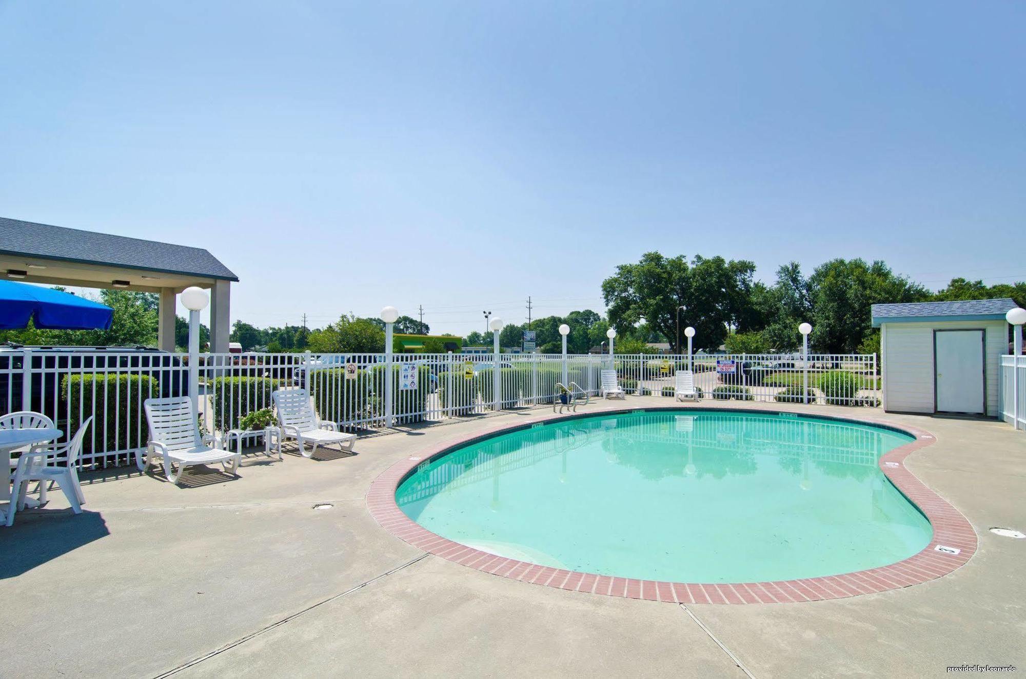 Best Western Ville Platte Esterno foto
